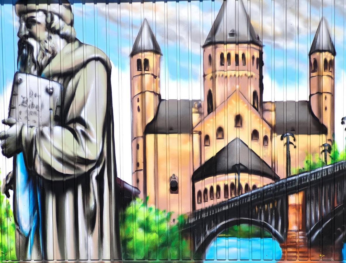 Chagall - Helles Und Gemuetliches Appartement Nahe Der Historischen Altstadt Magonza Esterno foto